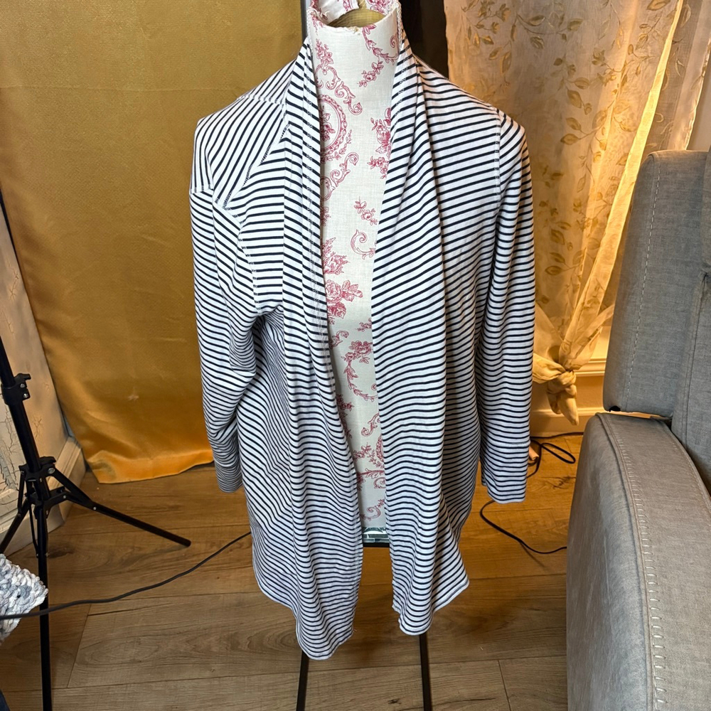 Chico's Zenergy White & Navy Striped Open Cardigan L 12/14 asymmetrical nautical - Picture 2 of 7